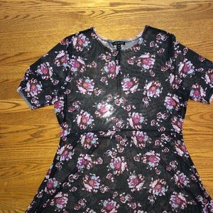Lane Bryant Tops - Floral mesh tunic size 14/16 NWOT Lane Bryant Tops - Floral mesh tunic size 14/16 NWOT